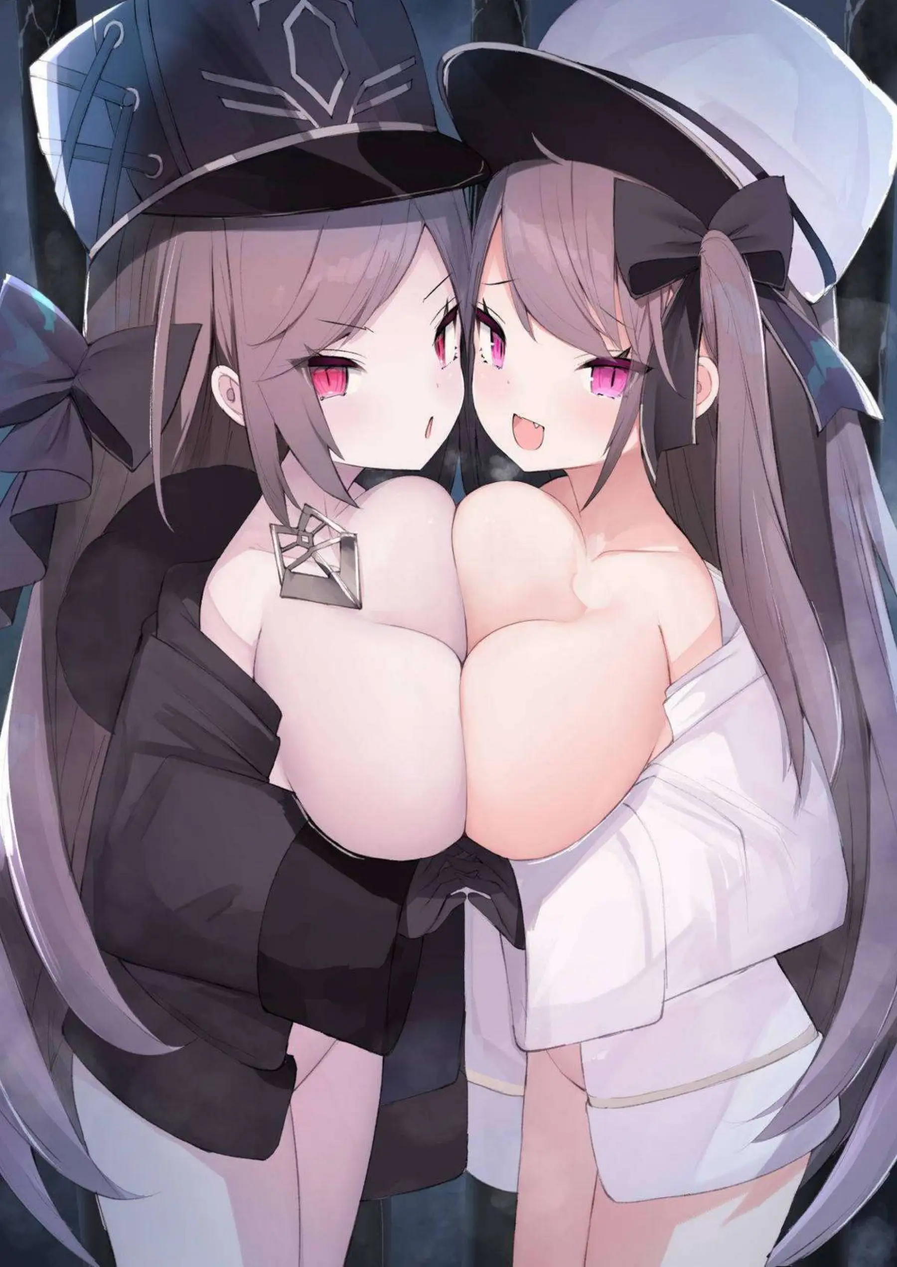 パーミャチ・メルクーリヤがヨガポーズでオナニーする！ おもちゃ挿入で絶頂おしっこ噴射する！ - PAGE 027